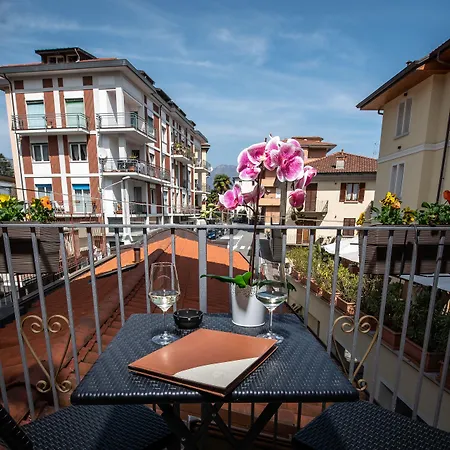 Hotel Rosa 4*