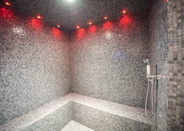 Rosa Ξενοδοχείο Μπαβένο